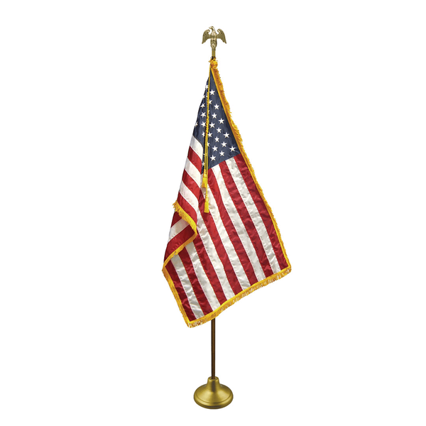 Global Flags Unlimited US Indoor Oak Flag Set 3'x5' 8'x1-1/8" 200045